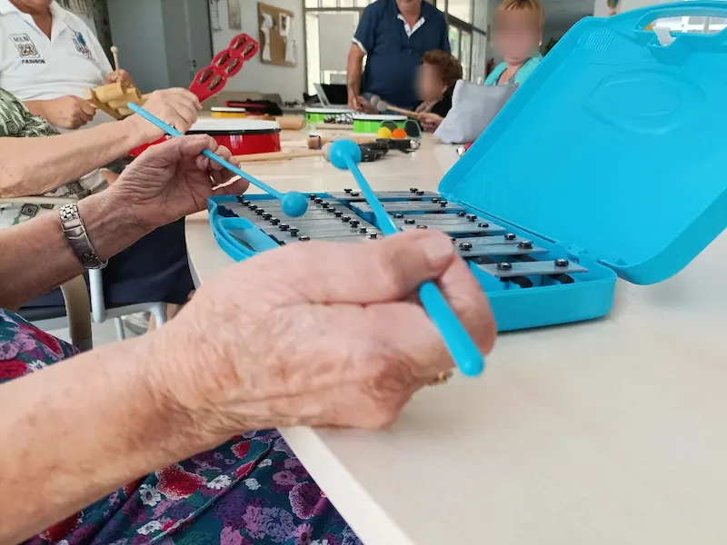 Musicoteràpia en envelliment